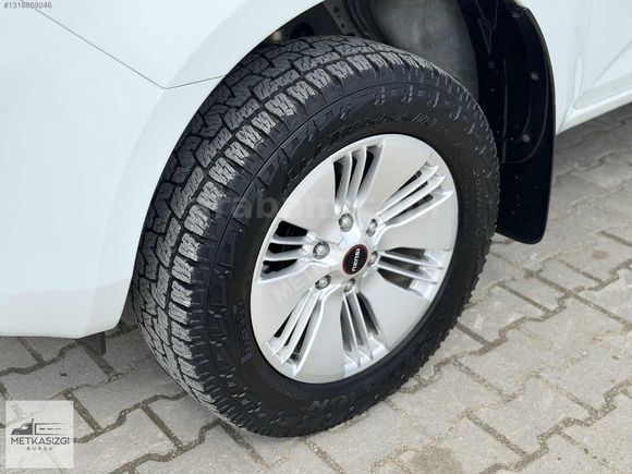 İZGİ'DEN 2022 MODEL 57 BİN KM'DE ISUZU D'MAX 1.9 4X4 MANUEL