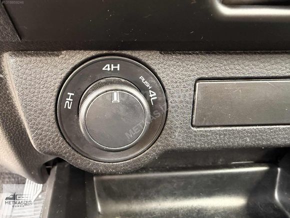 İZGİ'DEN 2022 MODEL 57 BİN KM'DE ISUZU D'MAX 1.9 4X4 MANUEL