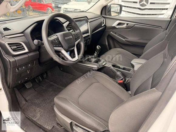İZGİ'DEN 2022 MODEL 57 BİN KM'DE ISUZU D'MAX 1.9 4X4 MANUEL
