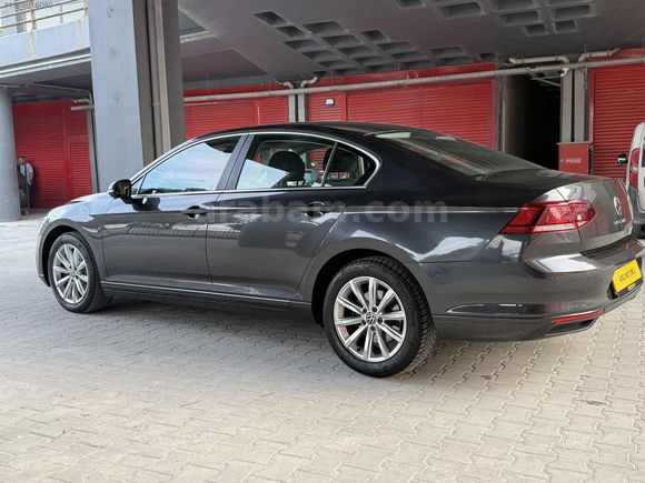 2022 PASSAT 1.5 BUSİNESS HATASIZ DEĞİŞEN TRAMER YOK 87000 KM