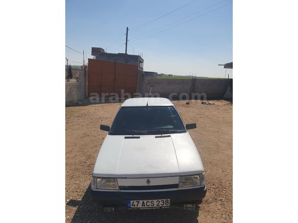 Sahibinden Renault R 9 1.4 Broadway GTE 1995 Model