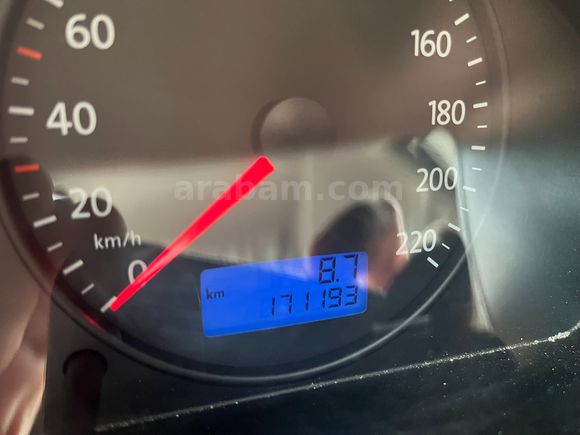 VW CARAVELLE 2.5 TDI COMFORTLİNE OTOMATİK VİTES 9+1 172.000 KM