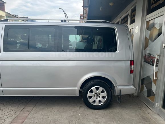 VW CARAVELLE 2.5 TDI COMFORTLİNE OTOMATİK VİTES 9+1 172.000 KM