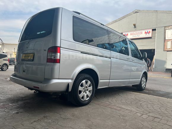VW CARAVELLE 2.5 TDI COMFORTLİNE OTOMATİK VİTES 9+1 172.000 KM