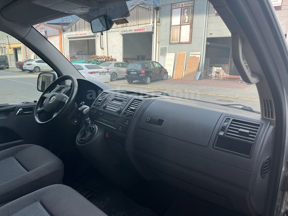 VW CARAVELLE 2.5 TDI COMFORTLİNE OTOMATİK VİTES 9+1 172.000 KM