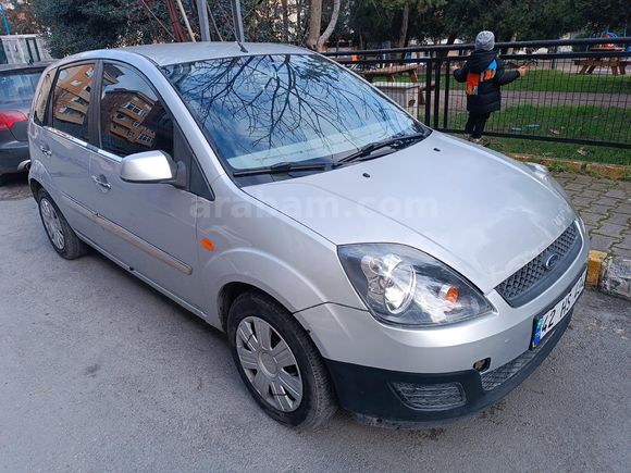 Sahibinden Ford Fiesta 1.4 TDCi Comfort 2009 Model