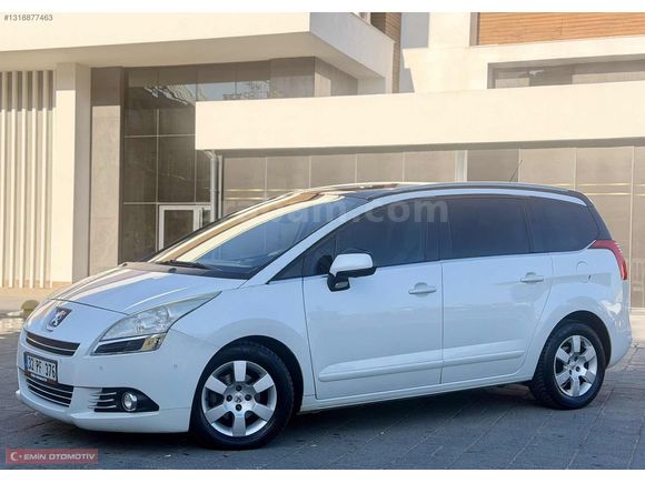 2012 MODEL PEUGEOT 5008 PREMİUM PACK 7 KİŞİLİK HATASIZ BOYASIZ
