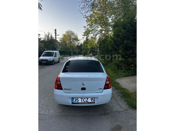 Sahibinden Renault Clio 1.4 2000 Model 
(Acil)