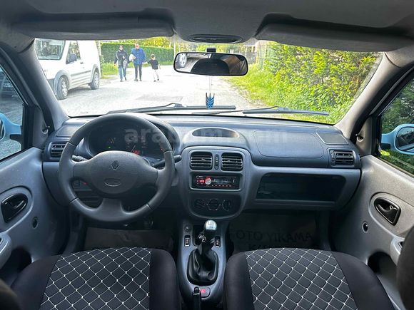 Sahibinden Renault Clio 1.4 2000 Model 
(Acil)