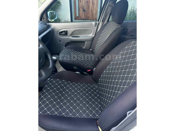Sahibinden Renault Clio 1.4 2000 Model 
(Acil)