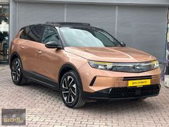 ŞEKİL OTOMOTİV'DEN 2025 OPEL GRANDLAND 1.2 HYBRID