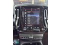 VOLVO XC40 4X4 MOMENTUM