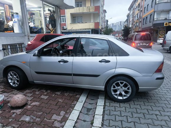 Sahibinden Ford Focus 1.4 Comfort 2005 Model