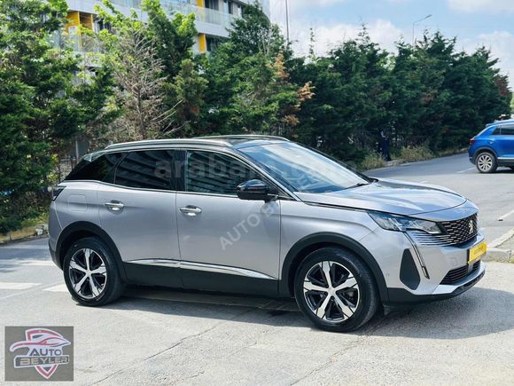 AUTO BEYLER'DEN 2024 ÇIKIŞLI HATASIZ 1.5 DİZEL ALLURE CAM TAVAN