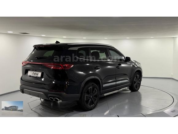 2025 Tiggo 8 Pro Max Exceptional 25.820 KM/ 'K.KARTI'