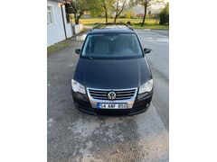 Volkswagen Touran 1.6 Function 2009 Model