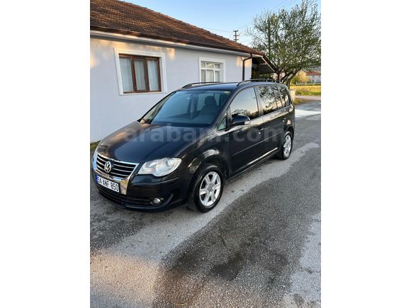 Volkswagen Touran 1.6 Function 2009 Model
