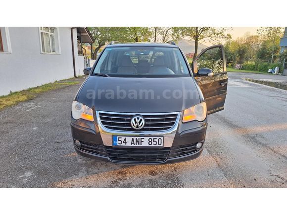 Volkswagen Touran 1.6 Function 2009 Model
