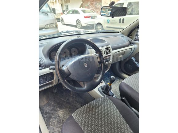 Sahibinden Renault Clio 1.4 Authentique 2005 Model