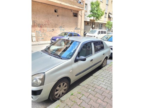 Sahibinden Renault Clio 1.4 Authentique 2005 Model