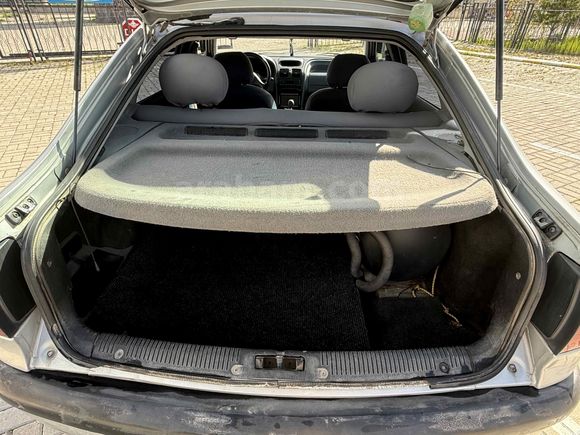 Galeriden Renault Laguna 2.0 RXE 1996 Model Kars