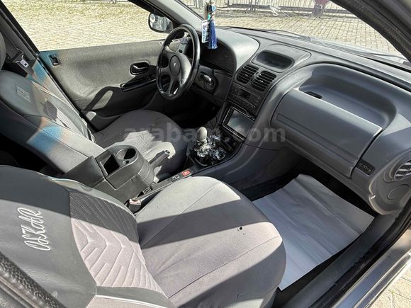 Galeriden Renault Laguna 2.0 RXE 1996 Model Kars