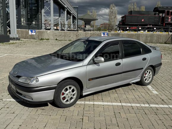 Galeriden Renault Laguna 2.0 RXE 1996 Model Kars