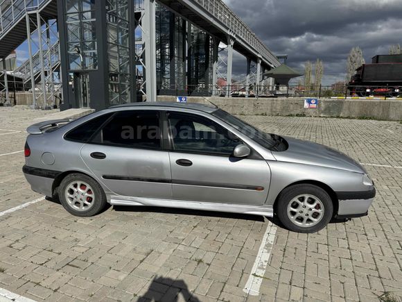 Galeriden Renault Laguna 2.0 RXE 1996 Model Kars