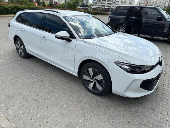 Sahibinden Volkswagen Passat 204 Beygir e-HYBRID 2025 Model 