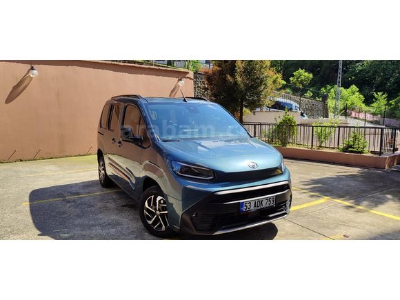 Sahibinden Toyota Proace City 1.5 D Flame X-Pack 2024 Model
