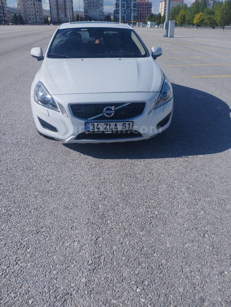 Sahibinden Volvo S60 1.6 D Advance 2012 Model Konya 297.500 km Beyaz 1