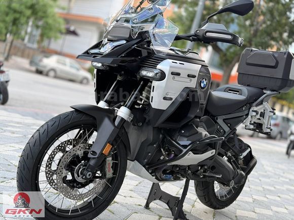 GKN MOTOR'DAN 2025 BMW R1300 GS ADV AUTOMATIC TAKAS+ 12 TAKSİT