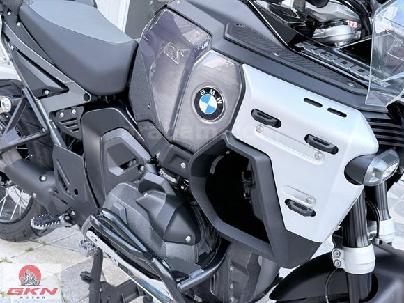GKN MOTOR'DAN 2025 BMW R1300 GS ADV AUTOMATIC TAKAS+ 12 TAKSİT