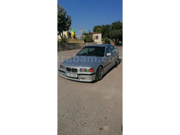 11 yıllık Sahibinden BMW 3 Serisi 320i 1992 Model