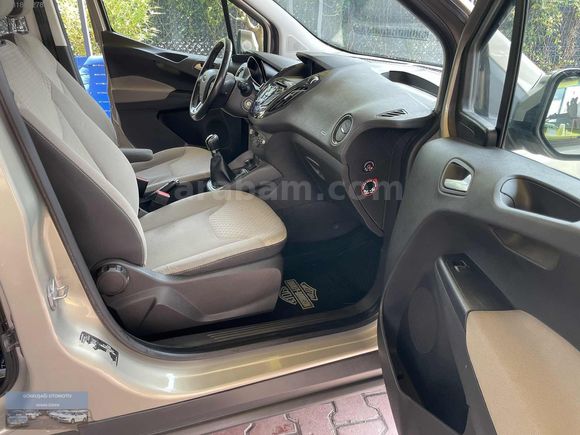 -2017-Model-Ford Tourneo Courier 1.6 TDCI Titanium Plus-95 HP
