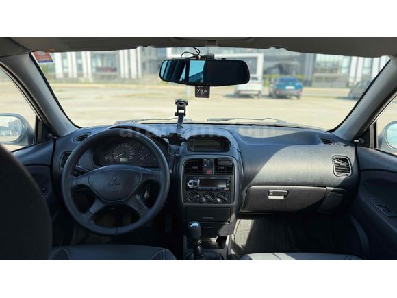 Sahibinden Mitsubishi Carisma 1.6 Classic 2001 Model 