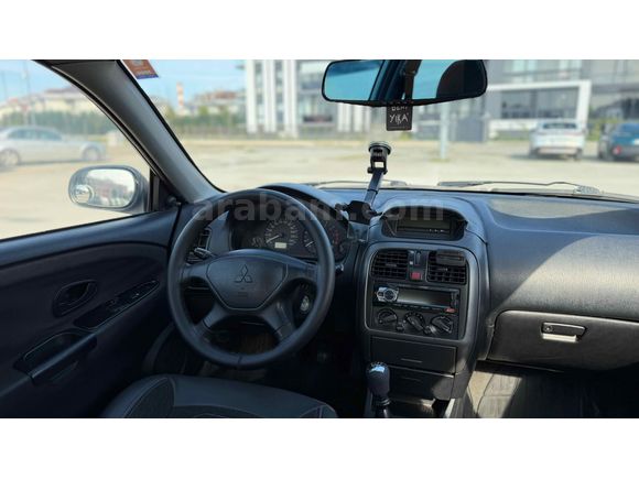 Sahibinden Mitsubishi Carisma 1.6 Classic 2001 Model 