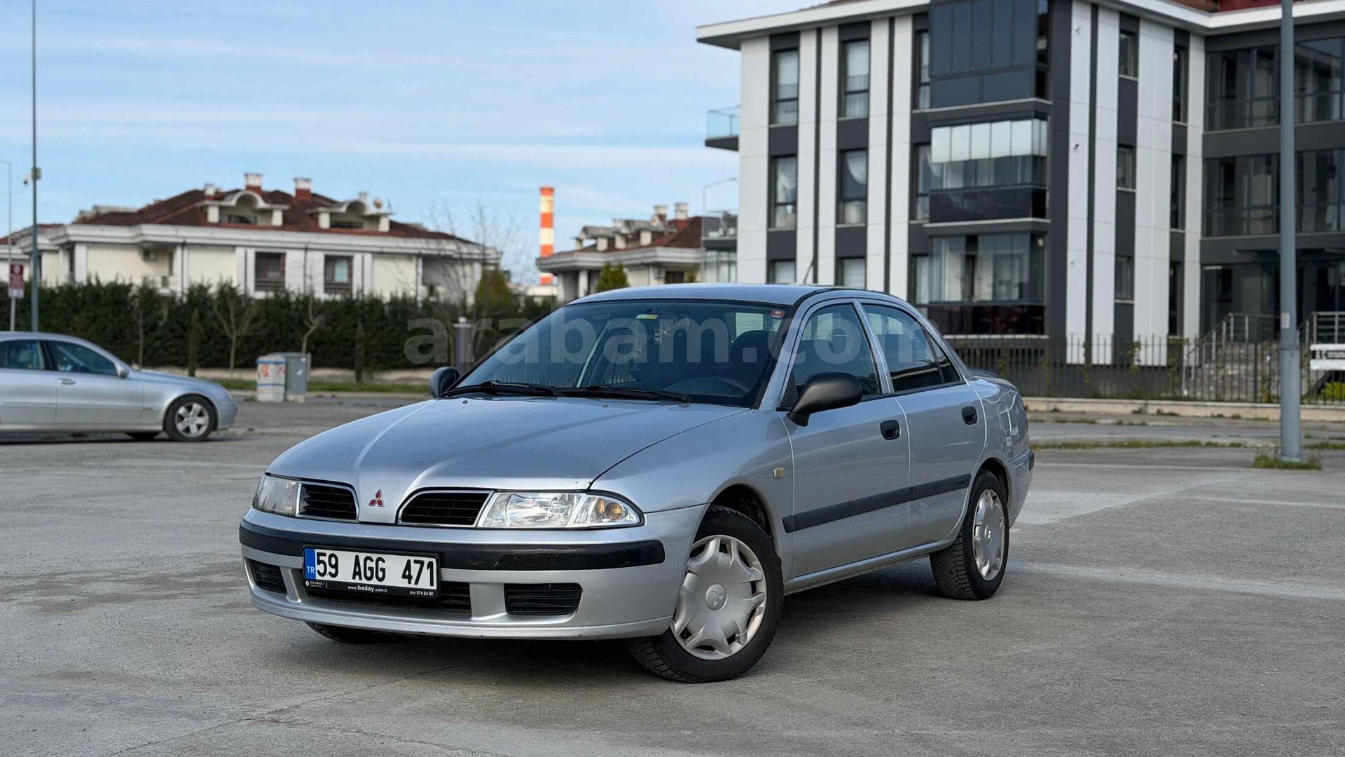 Sahibinden Mitsubishi Carisma 1.6 Classic 2001 Model 2