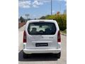 ANL MOTORS'DAN 1.5 PARÇA BOYALI ORJİNAL BERLİNGO