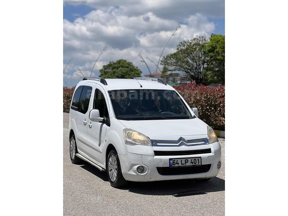 ANL MOTORS'DAN 1.5 PARÇA BOYALI ORJİNAL BERLİNGO