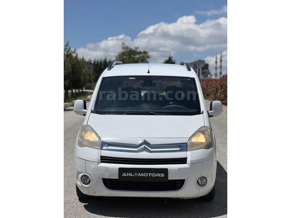 ANL MOTORS'DAN 1.5 PARÇA BOYALI ORJİNAL BERLİNGO