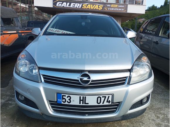 FUL ORJİNAL OPEL ASTRA 1.4 Enjoy 2011 Model Rize