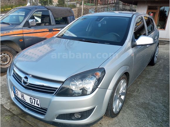 FUL ORJİNAL OPEL ASTRA 1.4 Enjoy 2011 Model Rize