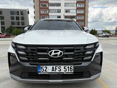 Sahibinden Hyundai Tucson 1.6 T-GDi Comfort 2024 Model  16.000 km Beyaz