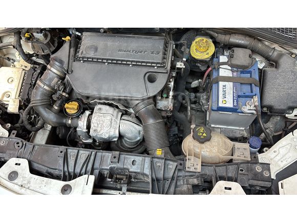 Sahibinden Fiat Egea 1.3 Multijet Easy 2017 Model  252.000 km Beyaz