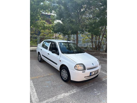 Sahibinden Renault Clio 1.4 RNA 2000 Model Ankara