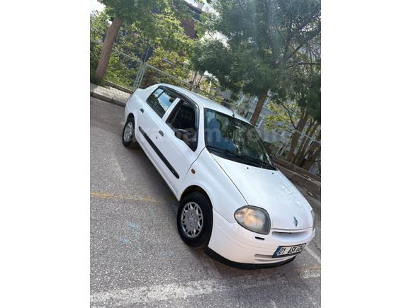 Sahibinden Renault Clio 1.4 RNA 2000 Model Ankara