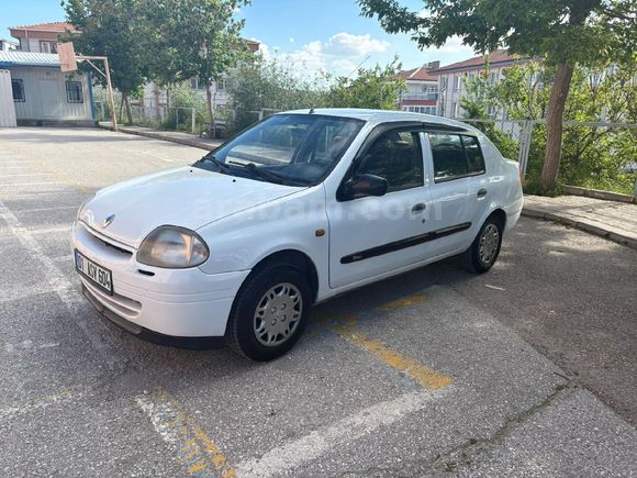 Sahibinden Renault Clio 1.4 RNA 2000 Model Ankara