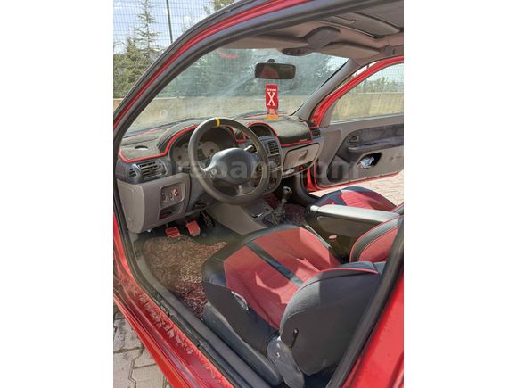 Sahibinden Renault Clio 1.6 RXT 2000 Model 