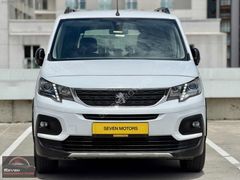 SEVEN'DEN 2022 PEUGEOT RİFTER ALLURE 33.000 KM EMSALSİZ